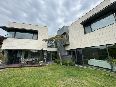  아파트 타운하우스 전원주택 유리창 청소